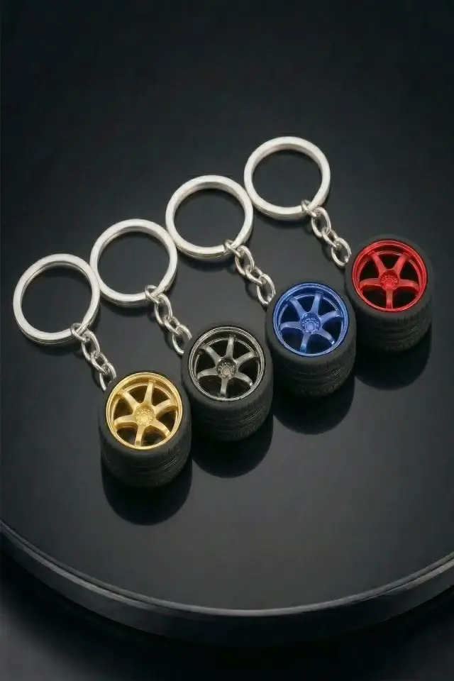 Otomobil Jant Modelli Metal Anahtarlık - 3D Lastik Tasarımlı Araba Aksesuarı