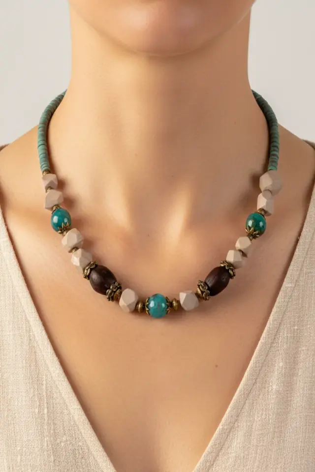 Doğal Taş ve Ahşap Detaylı Etnik Bohem El Yapımı Kolye