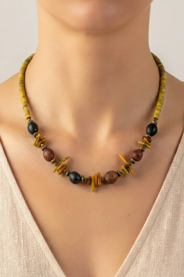 Doğal Taş ve Ahşap Detaylı Etnik Bohem El Yapımı Kolye