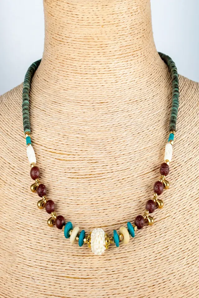 Doğal Taş ve Ahşap Detaylı Etnik Bohem El Yapımı Kolye