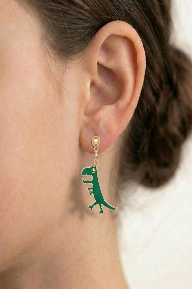 925 Ayar Gümüş Klipsli Yeşil Dinozor Figürlü Sallantılı Küpe