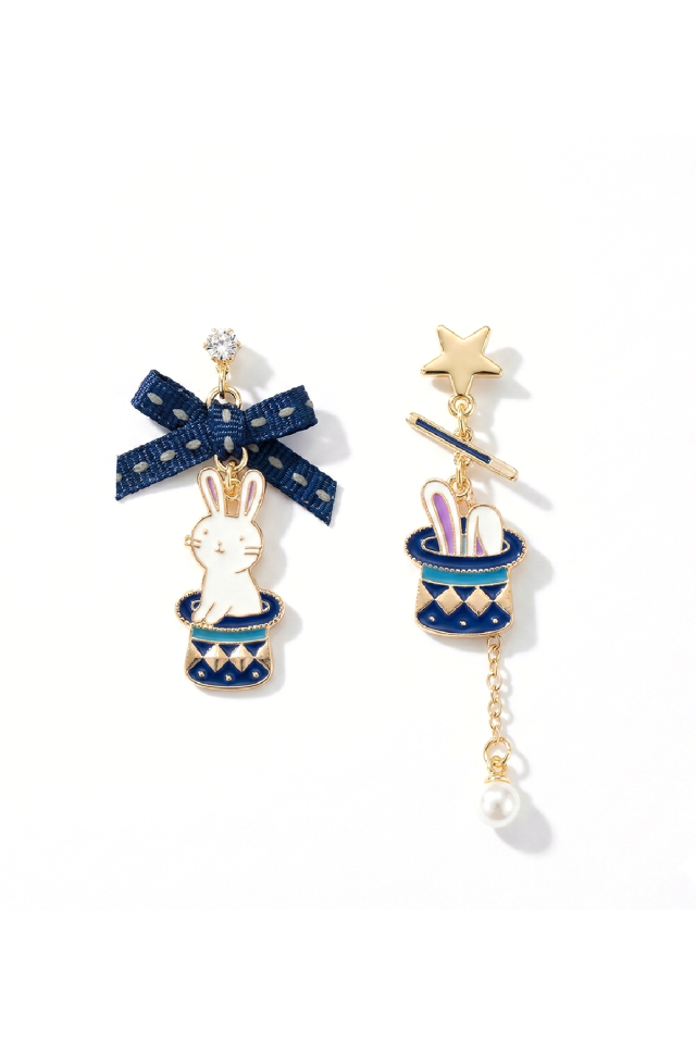 925 Ayar Gümüş Klipsli Sihirbaz Tavşanı ve Şapka Figürlü Asimetrik Küpe