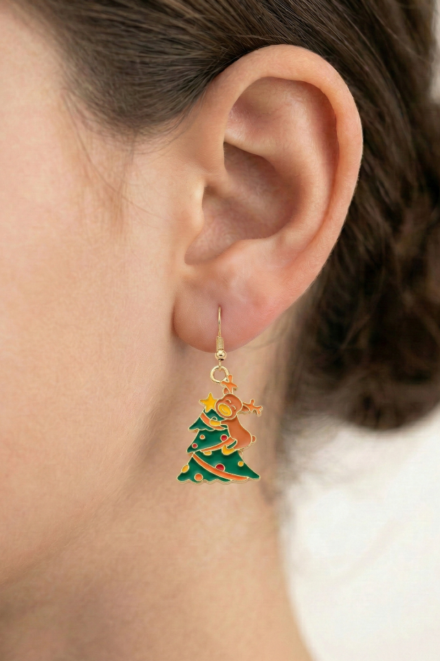 925 Ayar Gümüş Klipsli Yılbaşı Ağacı ve Sevimli Geyik Figürlü Küpe