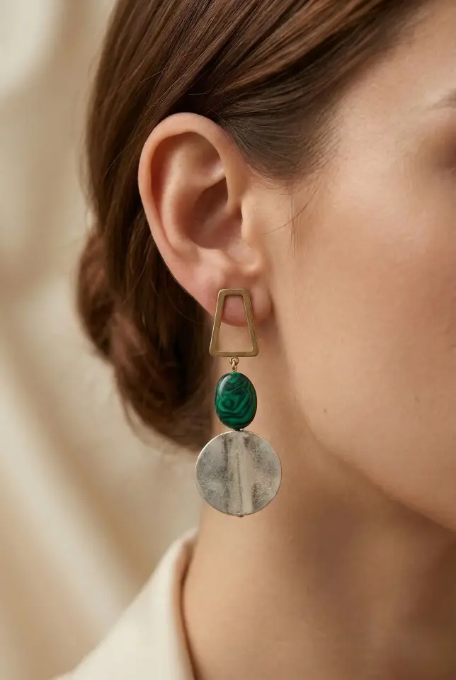 Doğal Taşlı ve Antik Gümüş Plakalı El Yapımı Kadın Butik Küpe