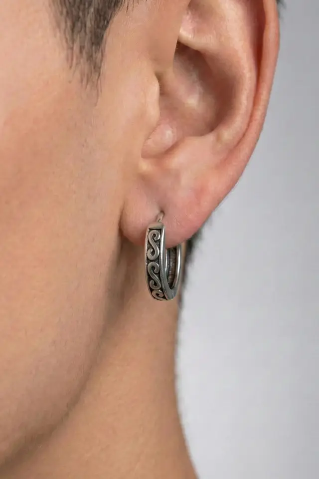 Aslan Başı Figürlü Antik Gümüş Renk 316L Paslanmaz Çelik Erkek Gotik Küpe