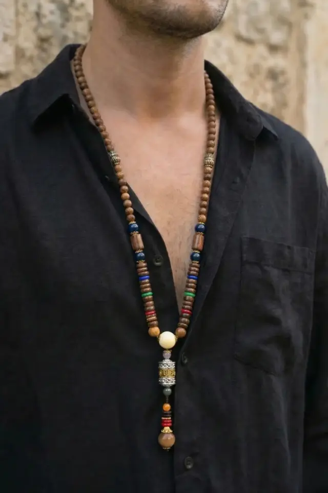 Gümüş İşlemeli Silindir Detaylı Etnik Erkek Kolye - El Yapımı